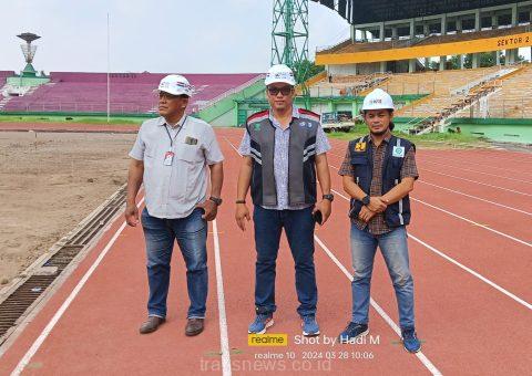 Wartawan transnews.co.id, saat konfirmasi terkait rehabilitasi dan renovasi Stadion Gelora Delta Sidoarjo, Kamis (28/3/2024)