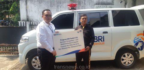 BRI Berikan Ambulans Kepada Yayasan Ikra Maju Bersama