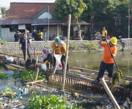 Pjs. Bupati Sidoarjo Ajak Masyarakat Jaga Kebersihan Sungai Pelayaran Tawangsari