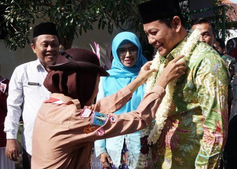 Plt. Bupati Sidoarjo Hadiri Ajang Kreativitas Pentas Seni Kearifan Lokal SMPN 1 Jabon