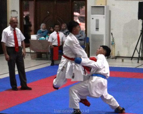 Kabupaten Sidoarjo Raih Juara Umum Karate di Popda XIV Jawa Timur 2024